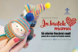 „În brațele mamei”