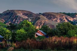 Văleni – sat de vacanță