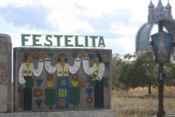 Energie de la soare si biomasa in Feștelița